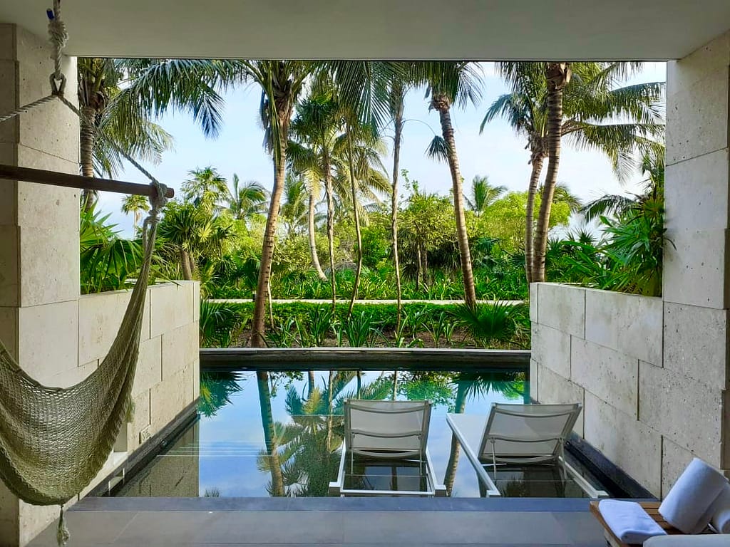d009390b-4519-4a03-bd48-44abff6e7fe5 Swim out suite at UNICO in Riviera Maya, Mexico